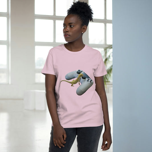 Gaming Gecko - Women’s Maple Tee